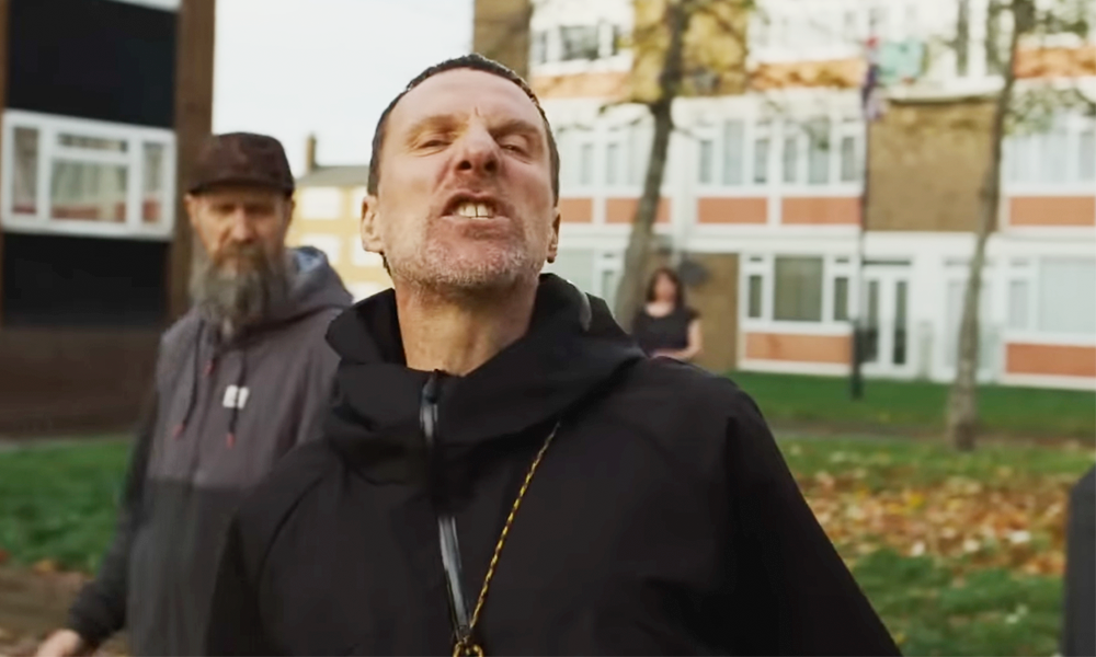 Popnotas – A loucura nova do Sleaford Mods. O filminho da Amyl and the Sniffers no palácio. E o Babyshambles enquanto Libertines