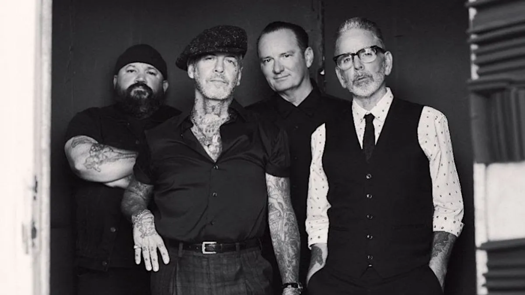 Punk is not dead! Inspirado em Iggy Pop, Lou Reed e Bowie, Social Distortion anuncia primeiro disco cheio em 15 anos 