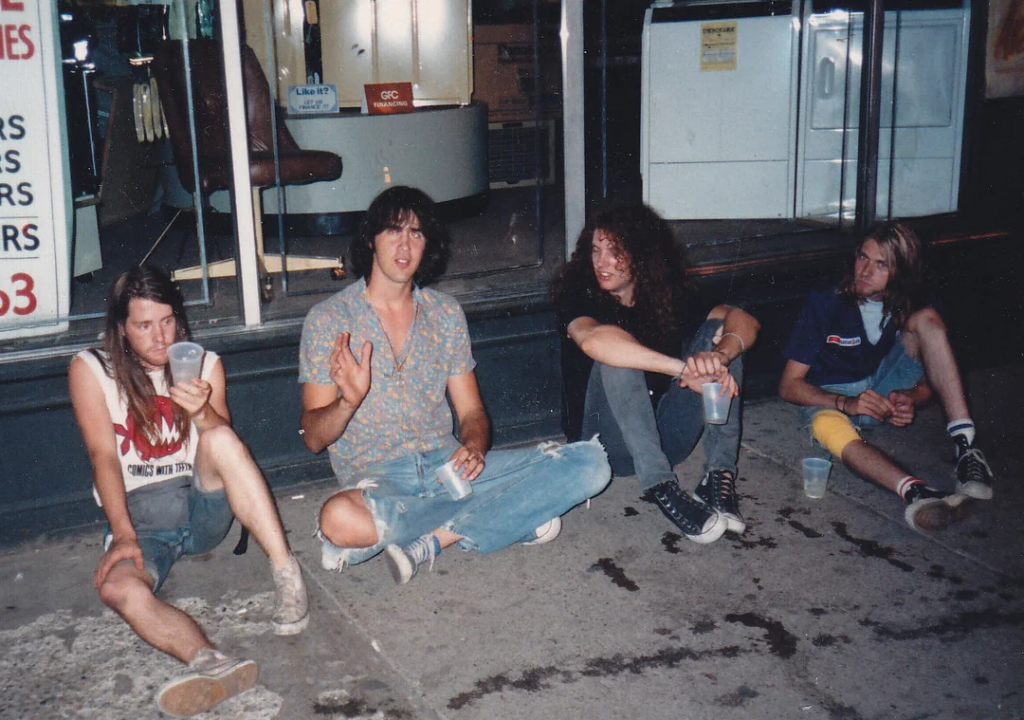 Viva a internet! Com milhares de gravações raras e antigas de gente como Nirvana, R.E.M., The Cure e Sonic Youth, Santo Graal do indie é parcialmente revelado de forma gratuita