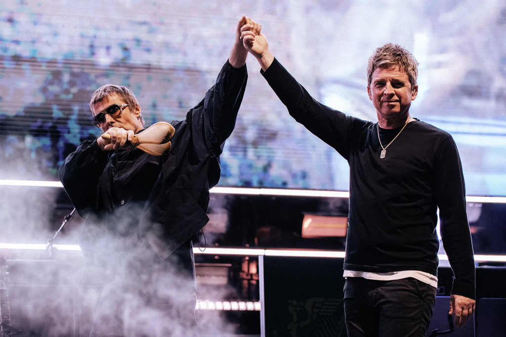 Quem vai parar o Oasis? Banda dos Gallagher puxa a fila de indicados ao Hall da Fama do Rock, que tem ainda Wu-Tang Clan e o combo Joy Division/New Order