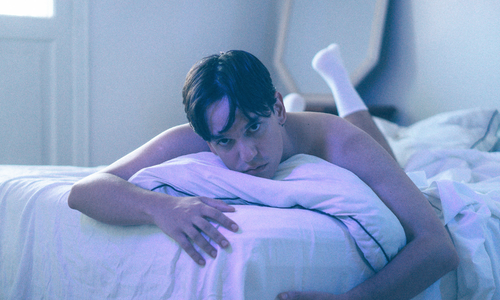 CENA – Com o single “Cair”, O Cientista Perdido foge do cinismo indie