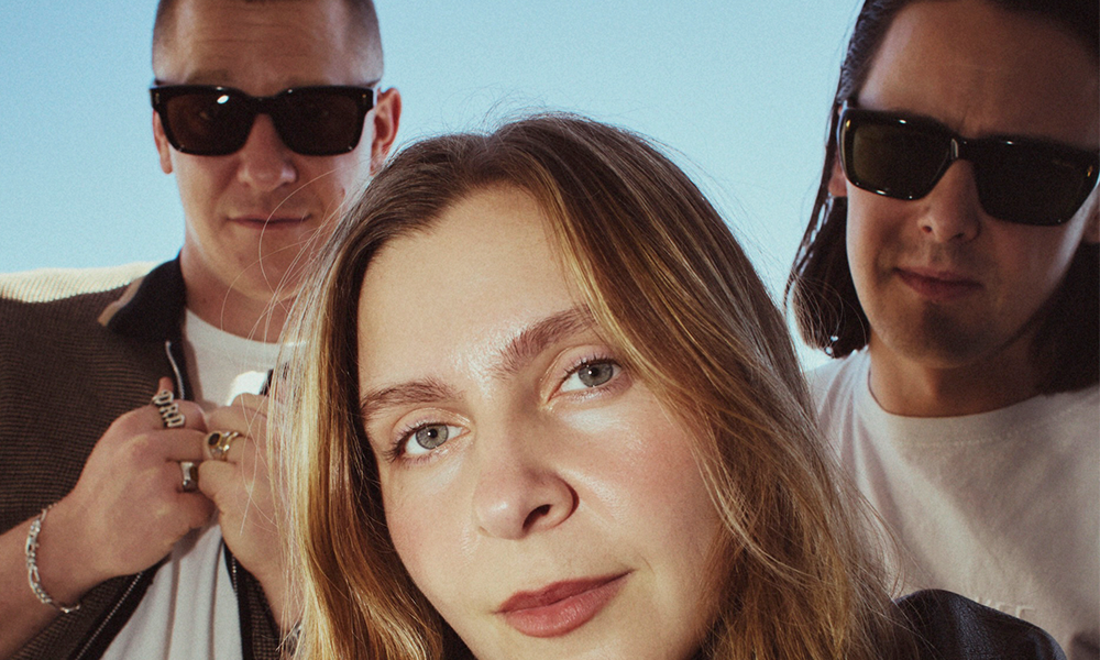 Feliz 2027. Banda inglesa Jungle anuncia show único em São Paulo para março do ano que vem