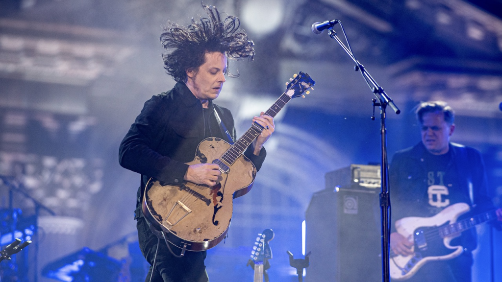Lá vem ele… Jack White retoma o ritmo das antigas e já anuncia novo disco para o mês que vem