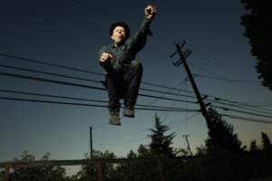 Tom Waits solta nova música falada e dedicada ao ponto de vista de uma… mosca
